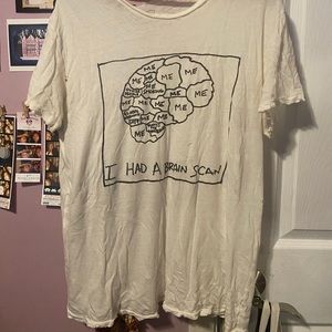 Distressed The 1975 Band tee